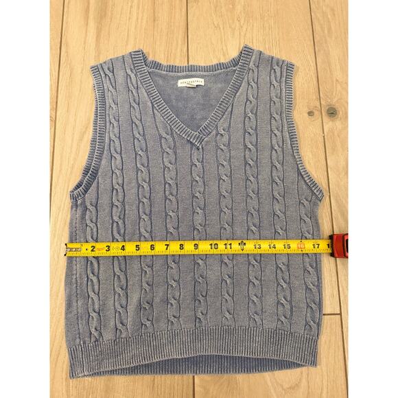Aeropostale Oversized Sweater vest. Pale blue. Size Small - Picture 4 of 6